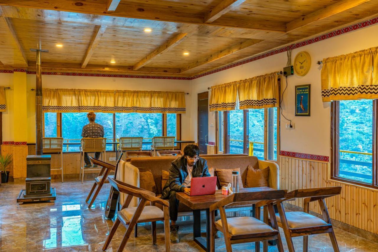 The Hosteller Tirthan Valley Gushaini Екстериор снимка