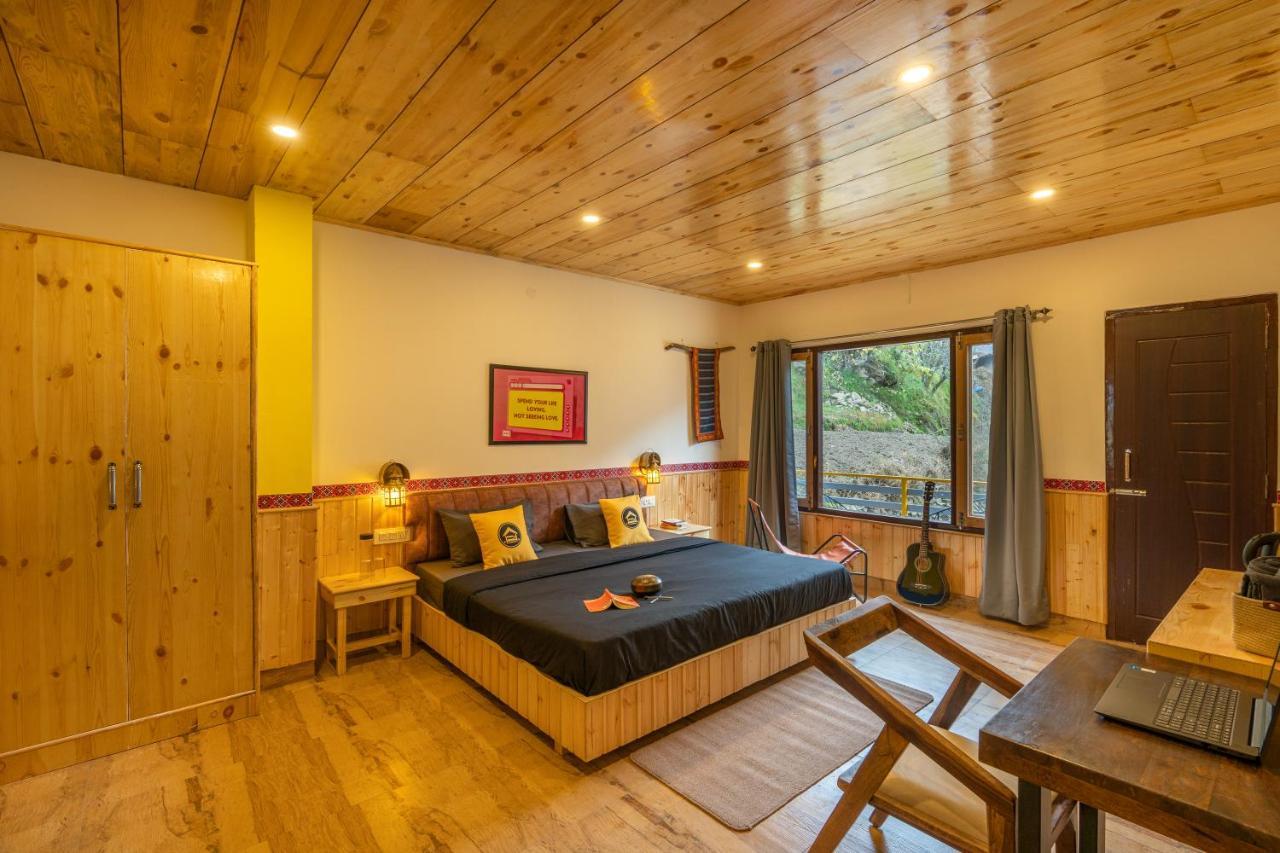 The Hosteller Tirthan Valley Gushaini Екстериор снимка