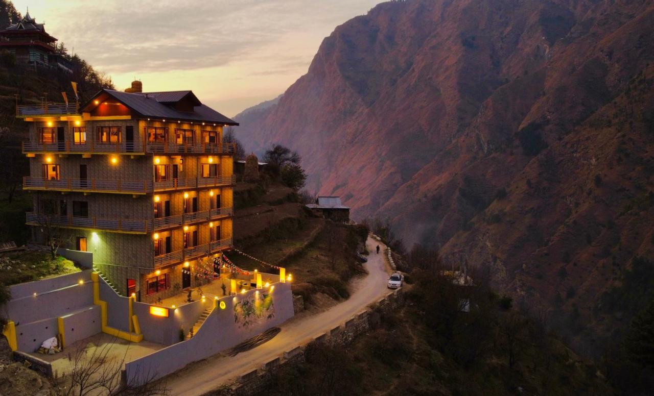The Hosteller Tirthan Valley Gushaini Екстериор снимка
