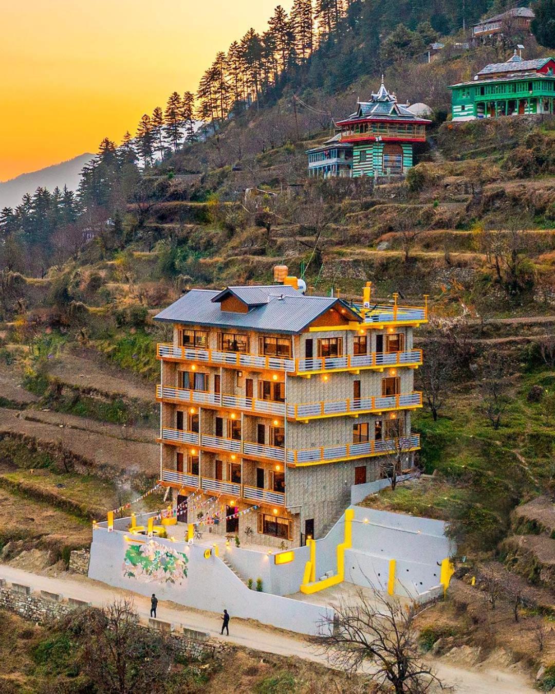 The Hosteller Tirthan Valley Gushaini Екстериор снимка